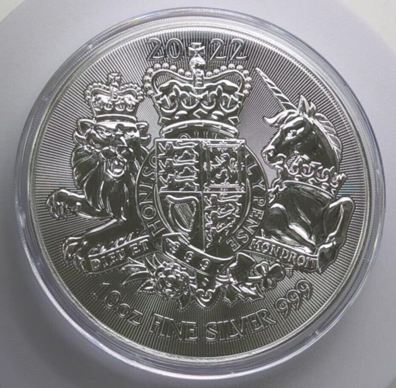 2022 British Royal Arms 10oz .999 Fine Silver Coin