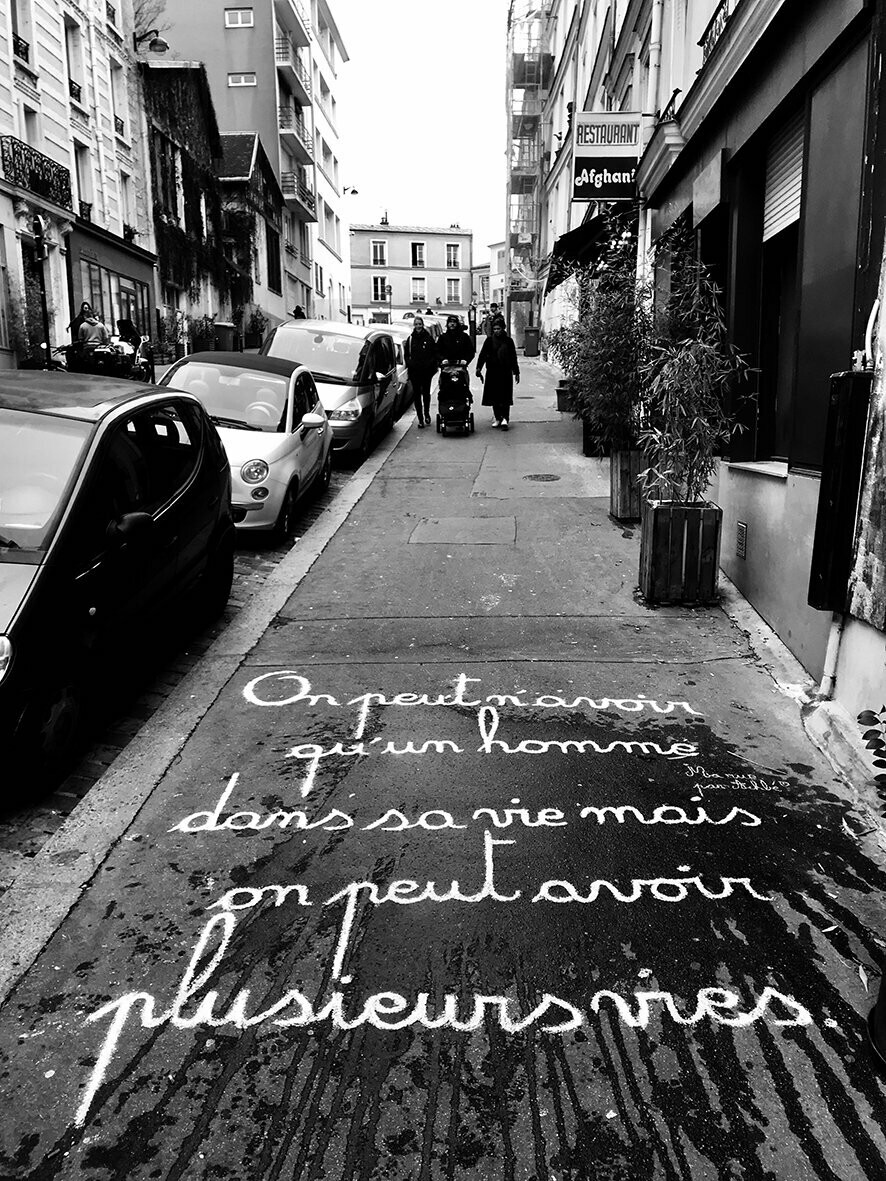 On peut n'avoir qu'un homme dans sa vie mais on peut avoir plusieurs vies - - 60 X 80 cm limité à 10 exemplaires