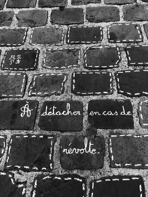 SÉRIE LIMITÉE - À détacher en cas de révolte  - 19 X 25 cm limité à 5 exemplaires