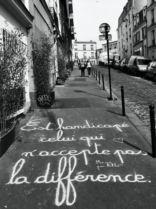 SÉRIE LIMITÉE - Est handicapé celui qui n'accepte pas la différence. - 19 X 25 cm limité à 5 exemplaires