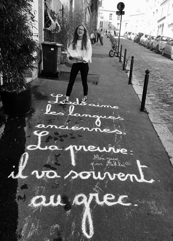 L'ado aime les langues anciennes. La preuve : il va souvent au grec - 28,5 X 38 cm limité à 2 exemplaires L'ado aime les langues anciennes. La preuve : il va souvent au grec - 28,5 X 38 cm limité à 2 exemplaires