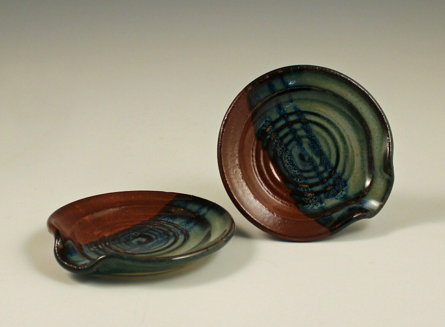 Spoon Rest - Nutmeg/Floating Blue glaze