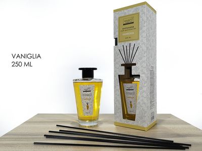 PROFUMATORE AMBIENTE CON BASTONCINI 250ml VANIGLIA