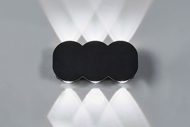 APPLIQUE DA MURO CON 6 LED NERO - LUCE FREDDA