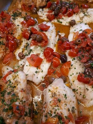 Filetto di branzino con pomodorini e olive taggiasce