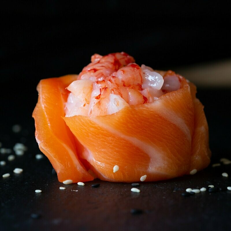 Gunkan special salmone e gambero rosso 