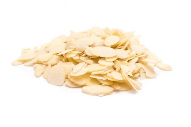 Aggiunta scaglie di mandorle 