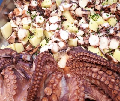 Polpo con patate Polpo con patate