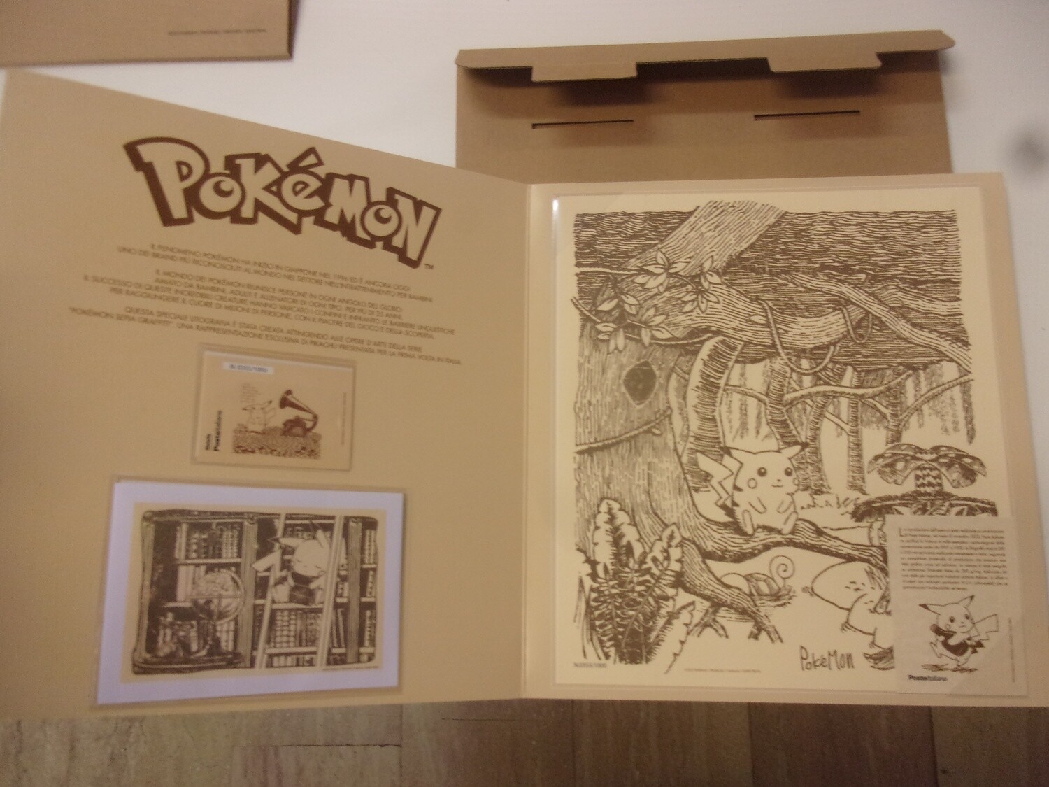 FOLDER ITALIA 2023 &quot;Litografia limitata numerata Pokemon Poste Italiane &quot;