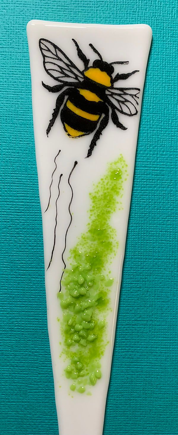 Plant Stake Bee