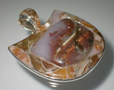 Bull Canyon Agate Pendants
