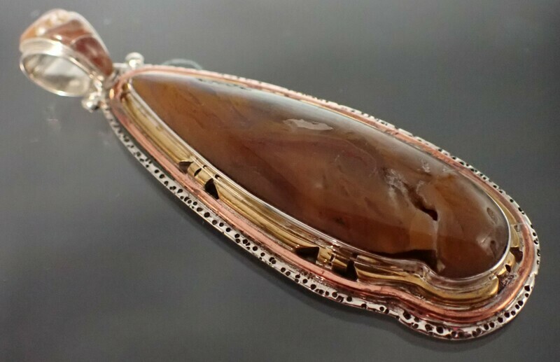 Bull Canyon Agate Pendant