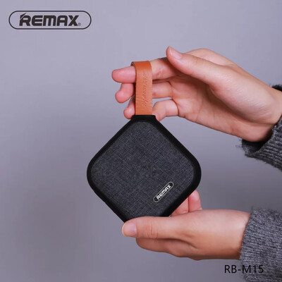 Remax RB-M15: altoparlante Bluetooth portatile resistente all'acqua.