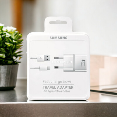 Caricabatterie Samsung EP-TA20: Ricarica Veloce e Universale per i Tuoi Dispositivi"