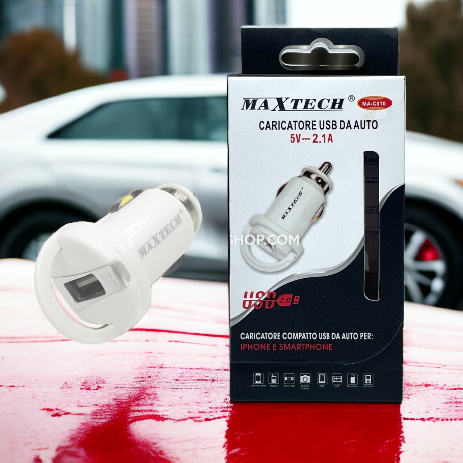 Caricatore USB da Auto Maxtech MA-C010: Ricarica Veloce e Sicura per Tutti i Tuoi Dispositivi.