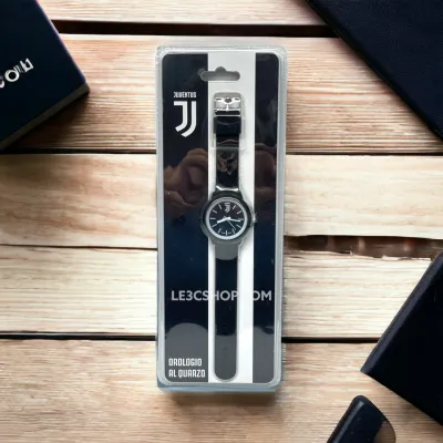 Orologio Juventus: Stile e Passione in 39 cm di Eleganza.