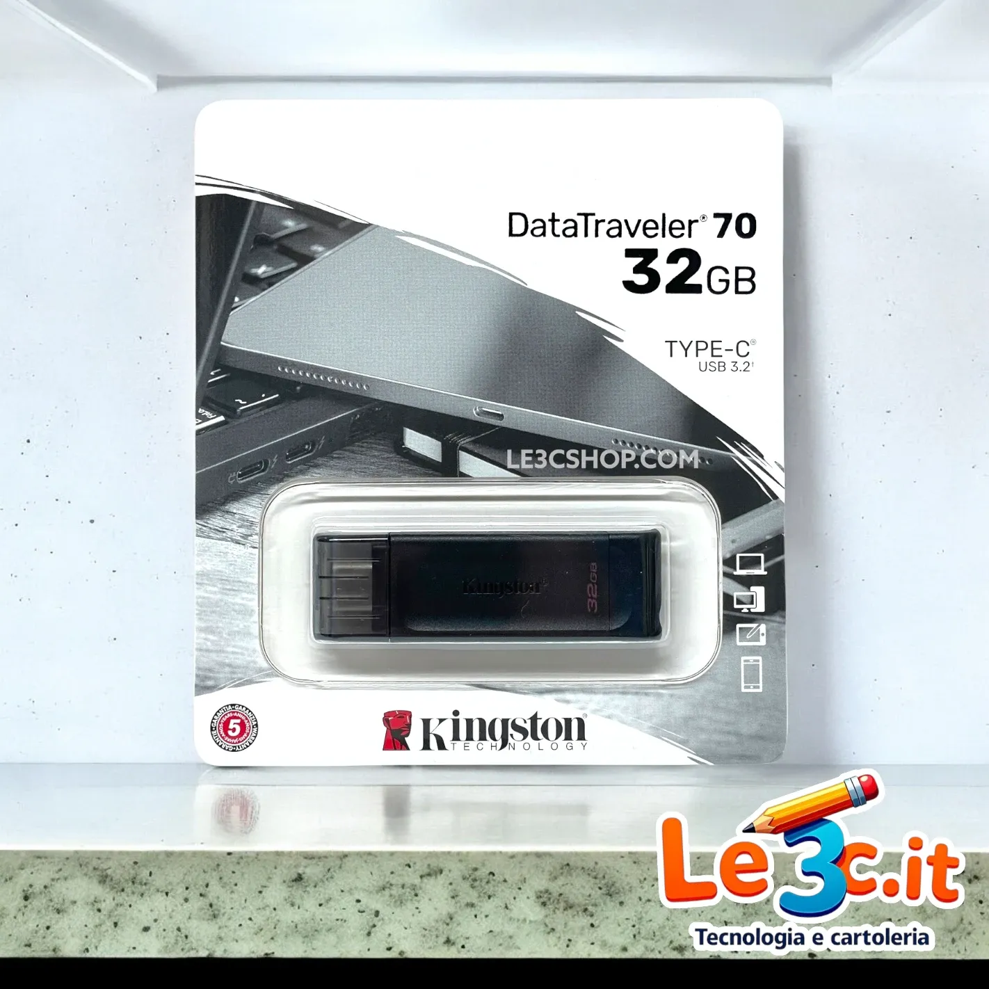 Pennetta Kingston DataTraveler 32 GB USB Type-C: Compatta e Veloce.