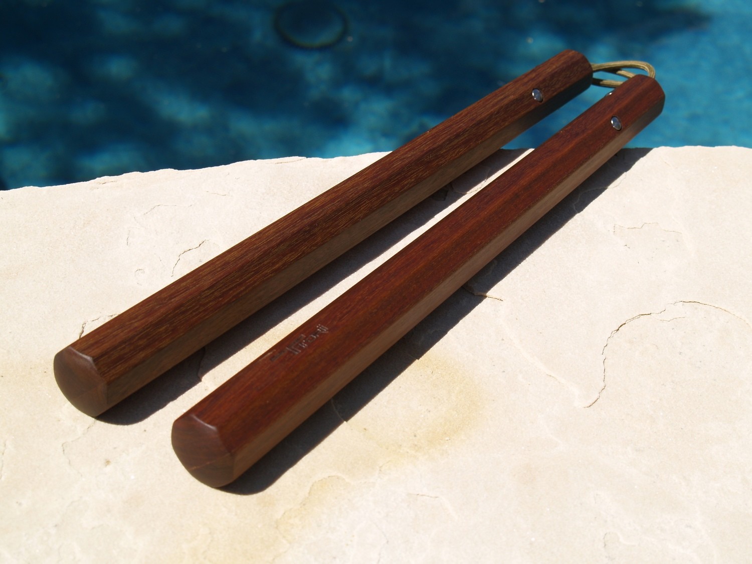 Nunchaku - Octagonal, Hardwood (Tapered)