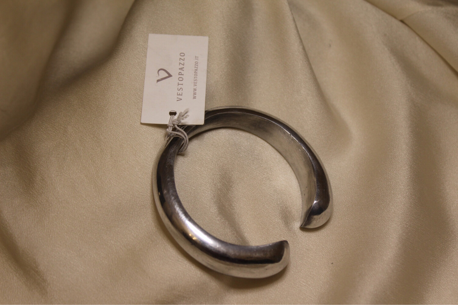 Bracciale aperto Vestopazzo