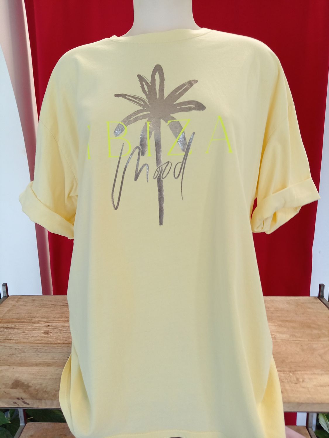 T-shirt Yellow