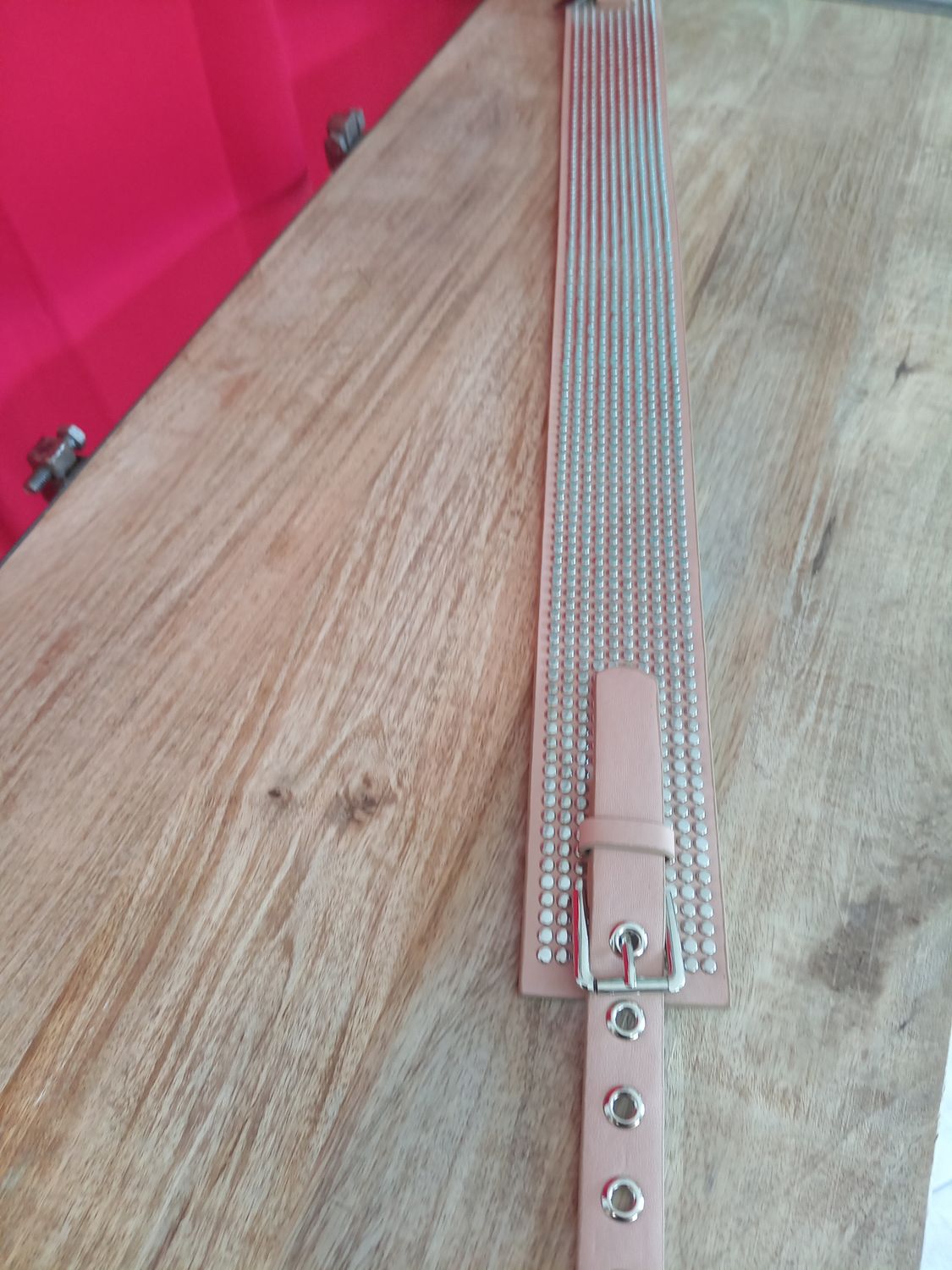 Cintura borchie beige