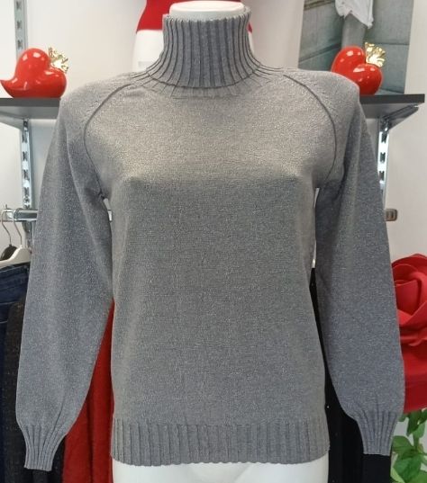 Pull Grey