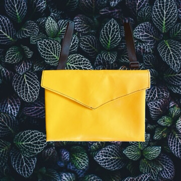 Clutch Blache Yellow matt