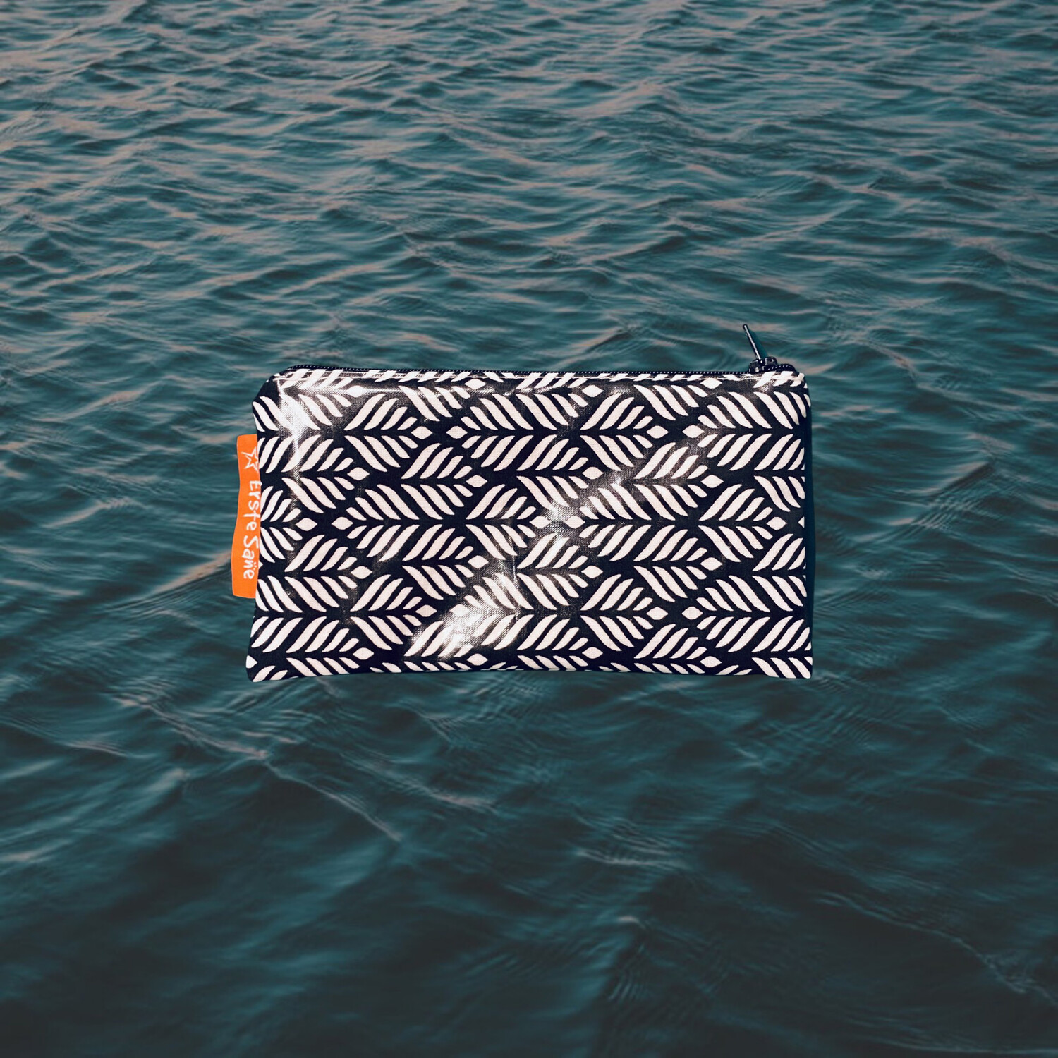 Toiletry Bag S Wax Cloth Leaves