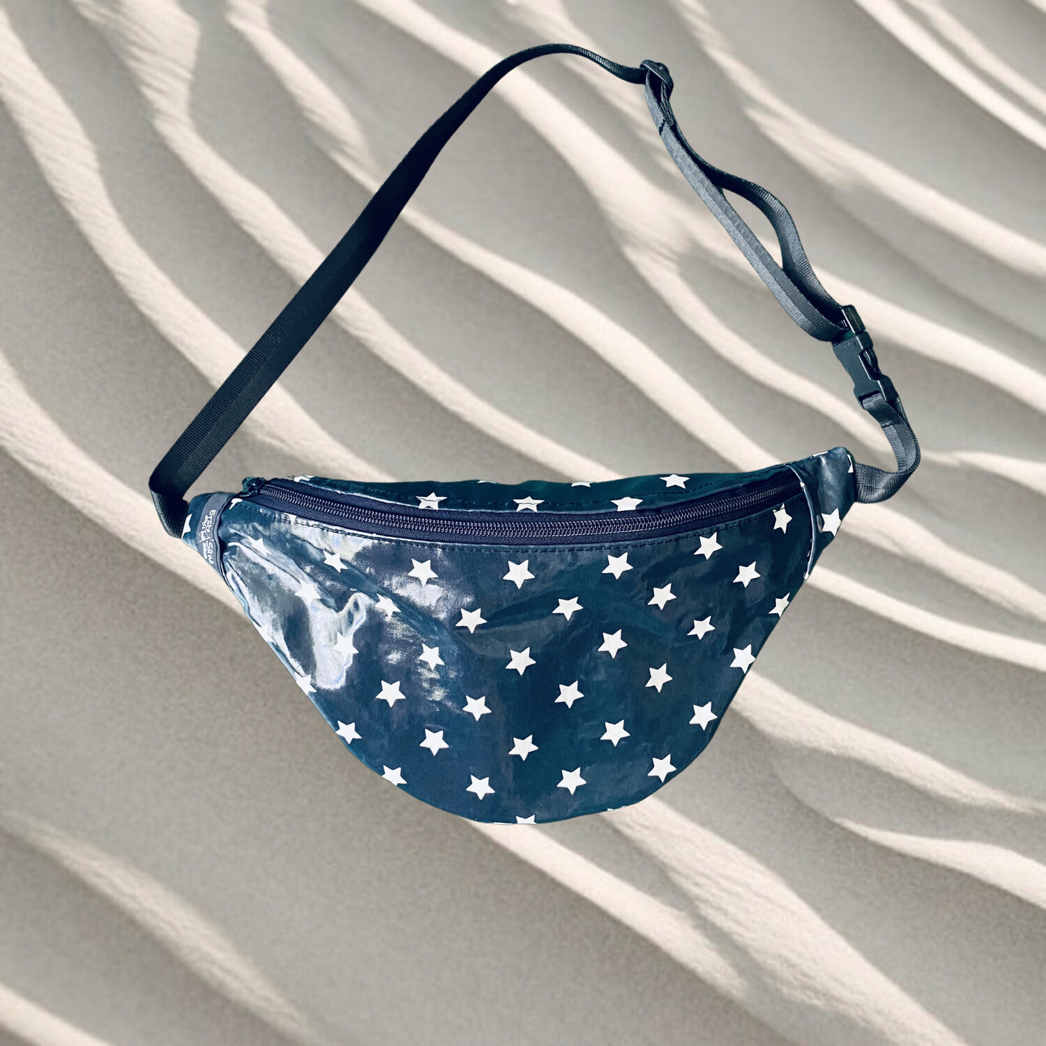 Belly Bag Wachstuch Stars Blue