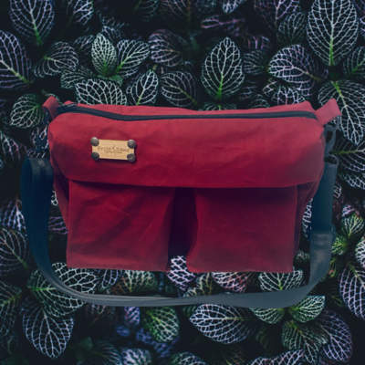 Cross Body Bag Oilskin Red