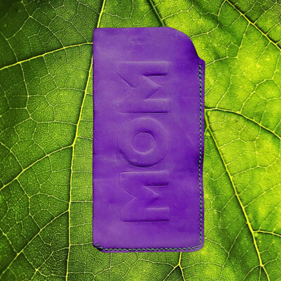 Leather Case Violet “MOM”