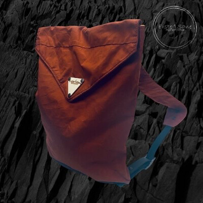 Clutch-Backpack Oilskin Terracotta