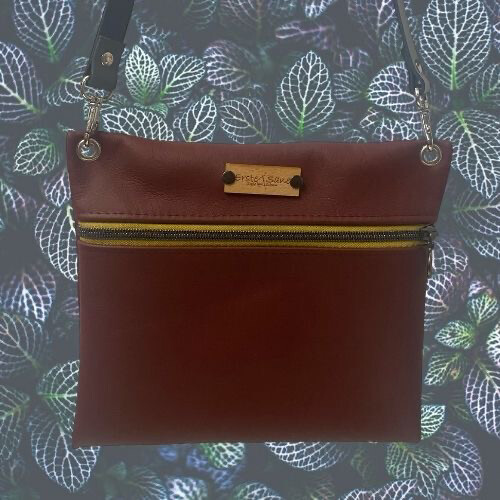 Leather Pouch M Dark Red