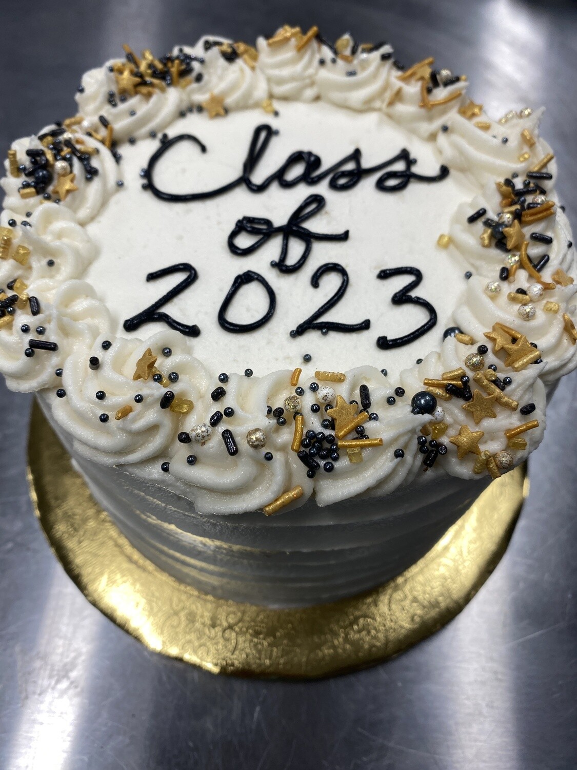 2023 Buttercream Grad Cake