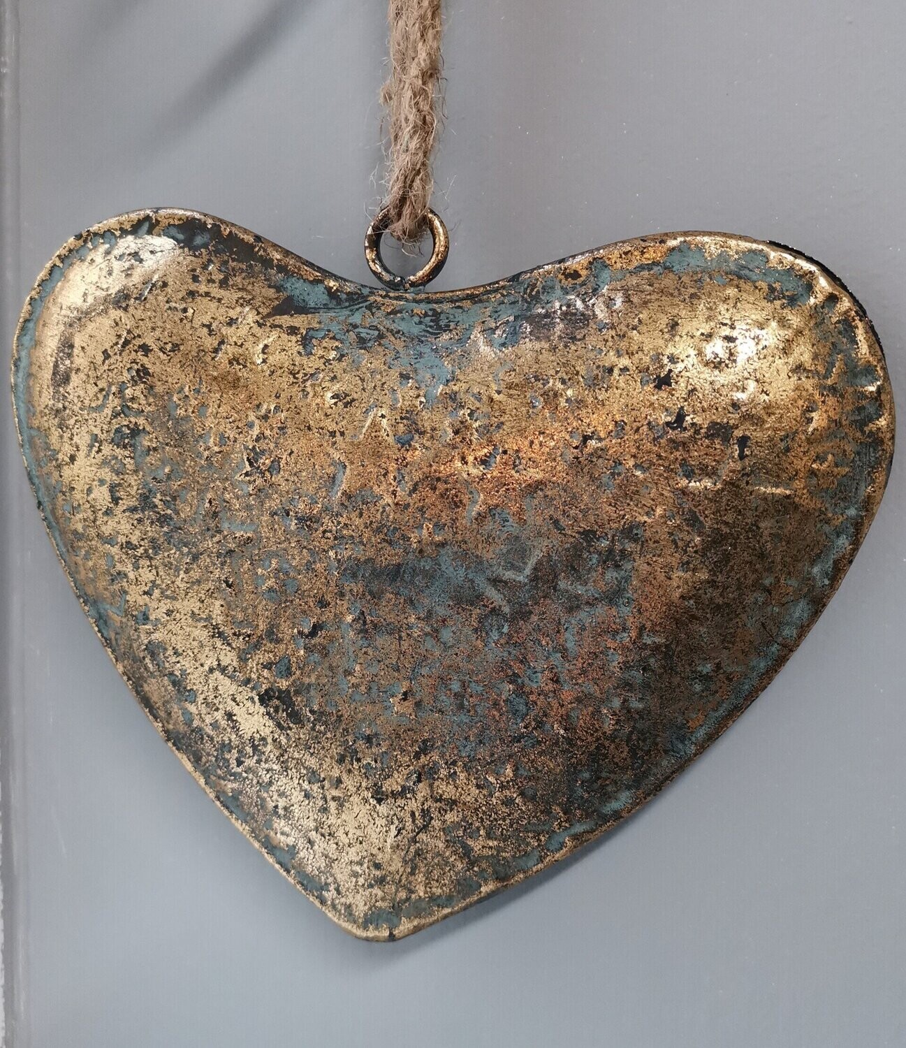 Hanging Heart (small)