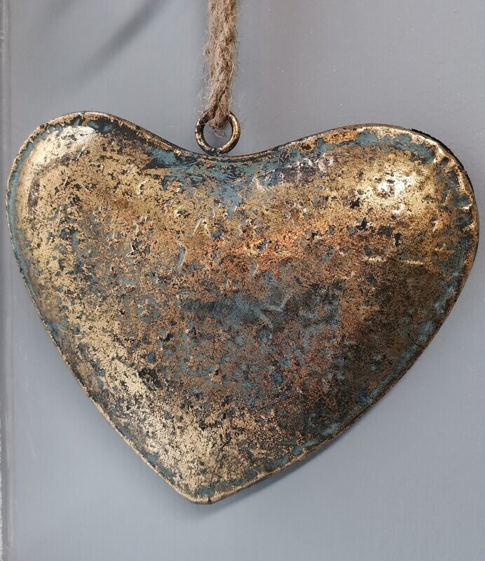Hanging Heart (small)