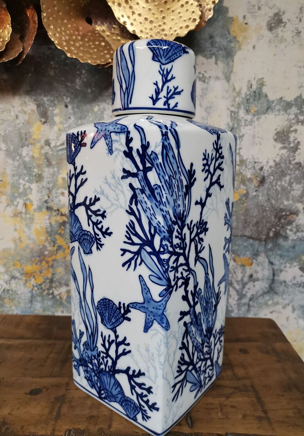 Sealife Porcelain Jar