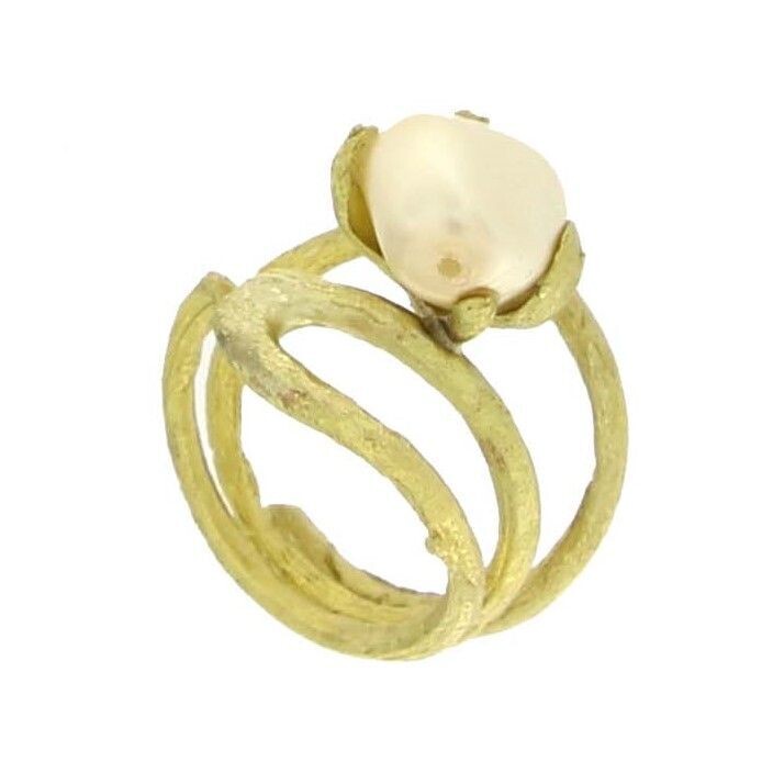 Pearl Ring