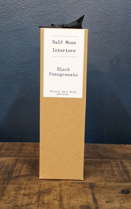 Half Moon Diffuser: Black Pomegranate