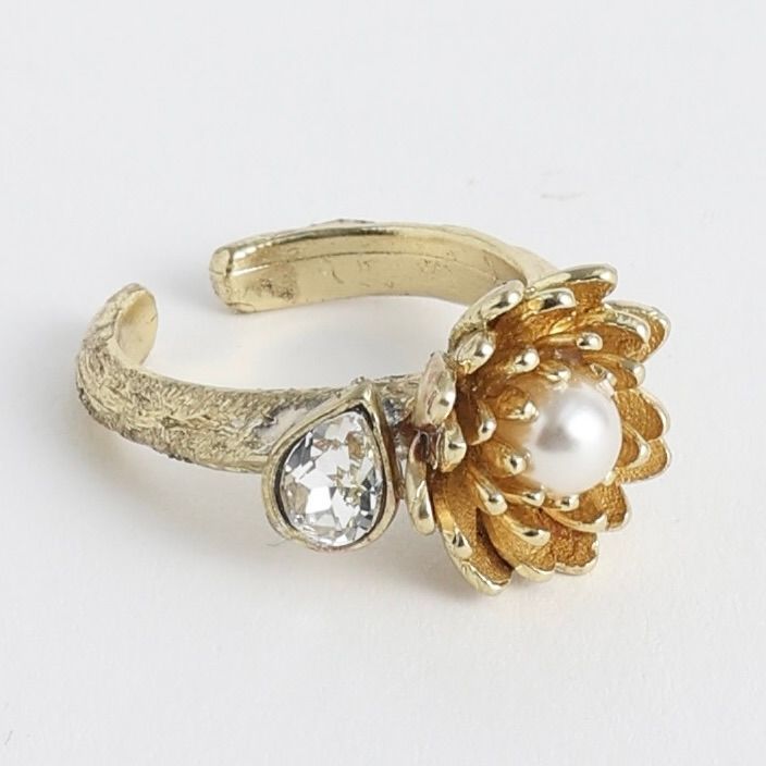 Petal Ring (adjustable)