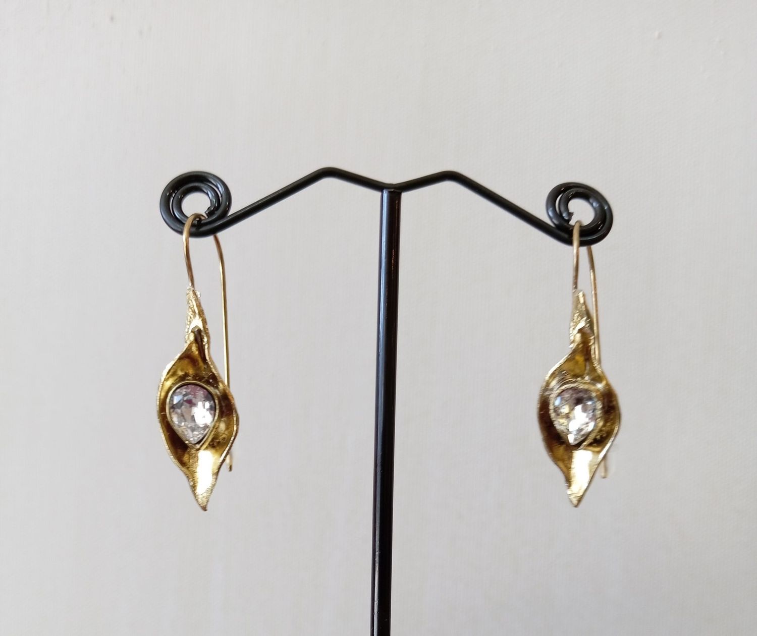White Crystal Drop Earrings