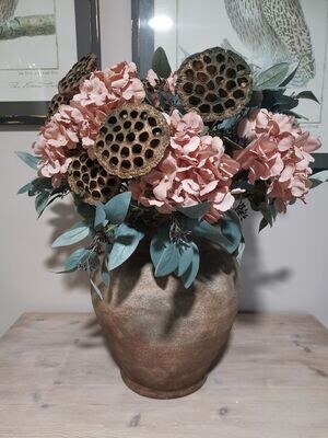 Floral Arrangements + Stem Bundles