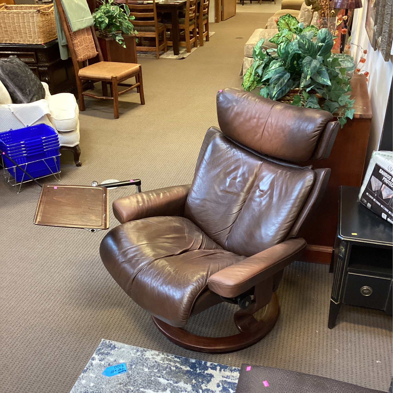 Leather Ekornes AS Writing Chair w/ table tray