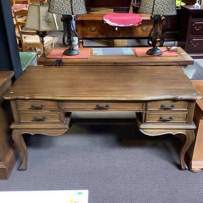 5 Drawer Wood Desk 