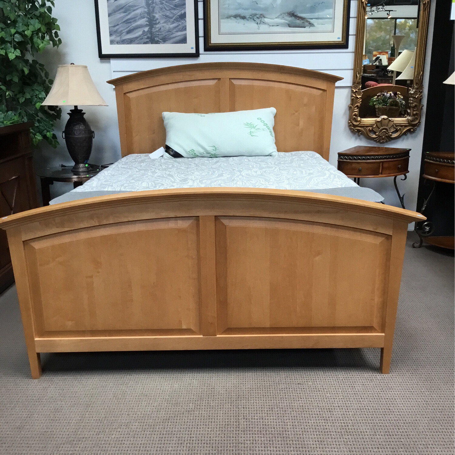Curved Queen Bed Set