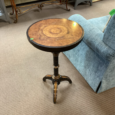 17” Round Side Table