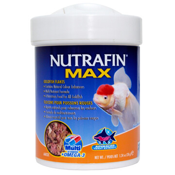 Nutrafin Max Goldfish Flakes - 38 g (1.34 oz)