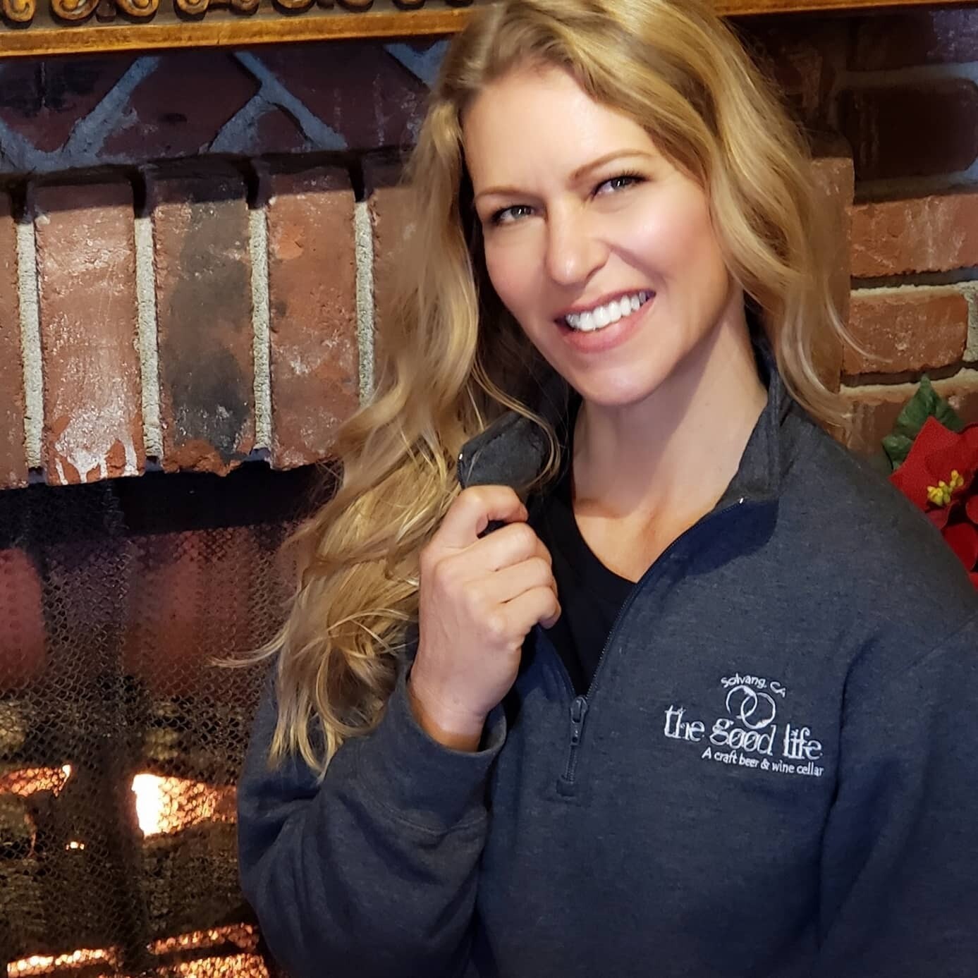 The Good Life Fleece 1/4&quot;-Zip Pullover Sweatshirt