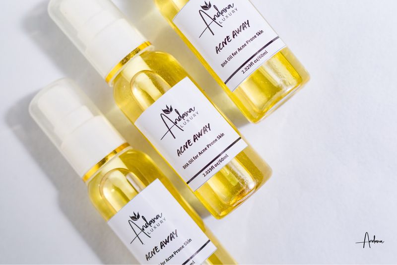 ACNE AWAY OIL [Minimizes The Appearance Of Acne]