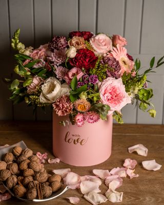 CAJA DE FLORES